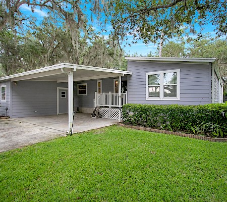 3304 Lantana Ct.